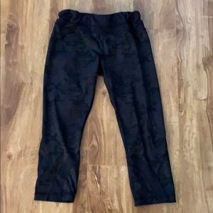 Lululemon Camo Crop